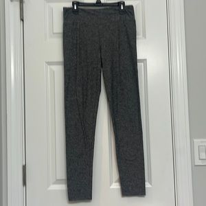 grey leggings